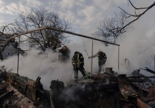 Ουκρανία: Καταστροφή πανεπιστημίου στο Χάρκοβο καταγγέλλει ο Ζελένσκι