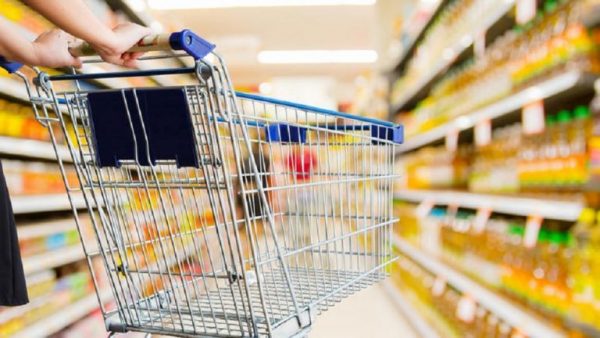 PwC: Ο πληθωρισμός και οι διαταραχές στην εφοδιαστική αλυσίδα αλλάζουν τις καταναλωτικές συνήθειες παγκοσμίως