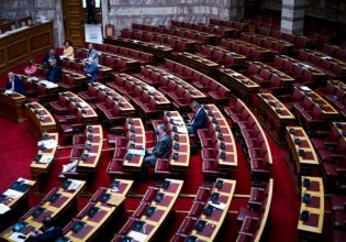 Νομοσχέδιο για τα πανεπιστήμια: Ονομαστική ψηφοφορία ζητάει το ΚΚΕ – Αποχώρησε ο ΣΥΡΙΖΑ