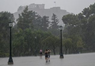 Καιρός: Πέμπτη ημέρα με καταιγίδες στην Αττική – Πού βρέχει τώρα