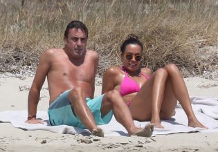 Φερνάντο Αλόνσο: Σε ερημική παραλία της Μυκόνο με την σέξι σύντροφό του [Εικόνες]