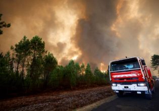 Γαλλία: Φωτιά «τέρας» στο Μπορντό – 10.000 κάτοικοι εγκατέλειψαν τα σπίτια τους