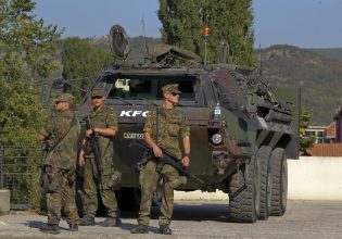 KFOR: Είμαστε έτοιμοι να επέμβουμε εάν απειληθεί η σταθερότητα στο Κόσοβο
