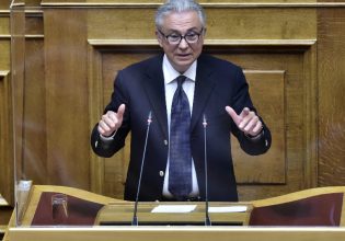 Υποκλοπές: Υπάρχουν αναπάντητα ερωτήματα για την παρακολούθηση Ανδρουλάκη, λέει ο Ρουσόπουλος