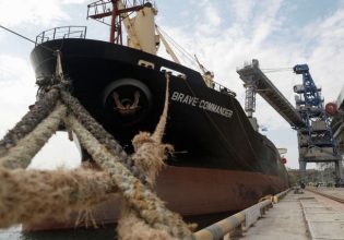 Ουκρανία: Αναχώρησε το πρώτο πλοίο με σιτηρά για την Αφρική που εκμίσθωσε ο ΟΗΕ