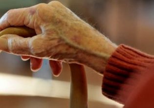 Βόλος: Μεθυσμένος πέταξε πιάτο στο κεφάλι της 86χρονης μητέρας του