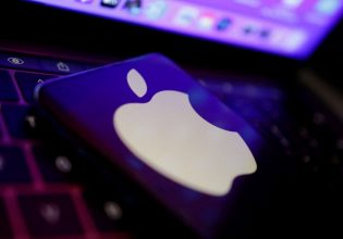 Apple: H Μόσχα ζητά εξηγήσεις για την απομάκρυνση ρωσικών εφαρμογών από το AppStore