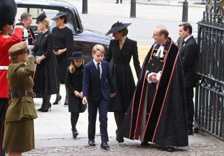 Βρετανία: «Ο μπαμπάς μου θα γίνει βασιλιάς οπότε καλύτερα να προσέχετε», είπε ο πρίγκιπας Τζορτζ στους συμμαθητές του