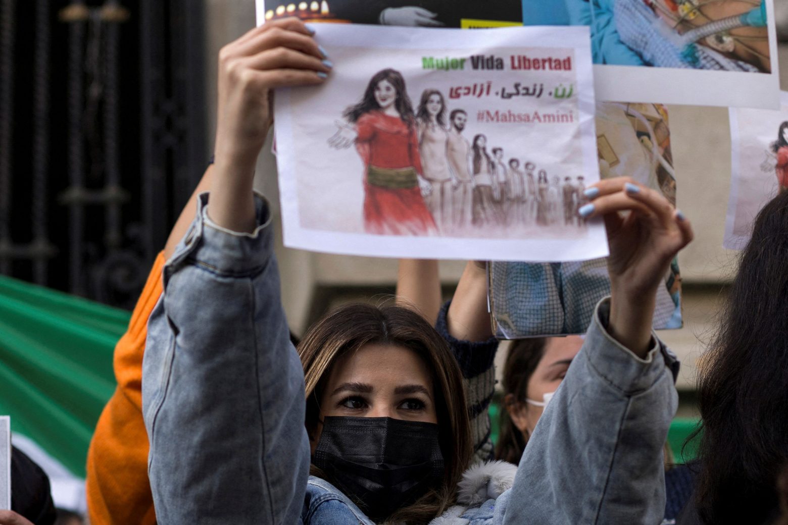 Ιράν: Συνεχίζονται οι οργισμένες διαδηλώσεις, πάνω από 50 οι νεκροί - Συγκέντρωση συμπαράστασης σήμερα στο Σύνταγμα