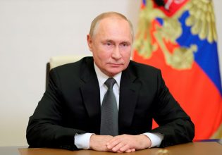 Πούτιν: Όσοι επιθυμούν αλλαγή καθεστώτος στη Ρωσία θα πρέπει να προσέχουν τι εύχονται