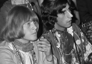 Ο θάνατος του κιθαρίστα των Rolling Stones, Μπράιαν Τζόουνς, παραμένει μυστήριο πάνω από 50 χρόνια