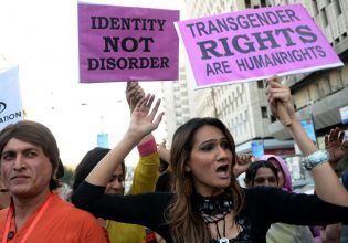 Πακιστάν: Ο νόμος-ορόσημο για τα δικαιώματα των τρανς δέχεται επίθεση –  Γερουσιαστής προσπαθεί να τον ανατρέψει