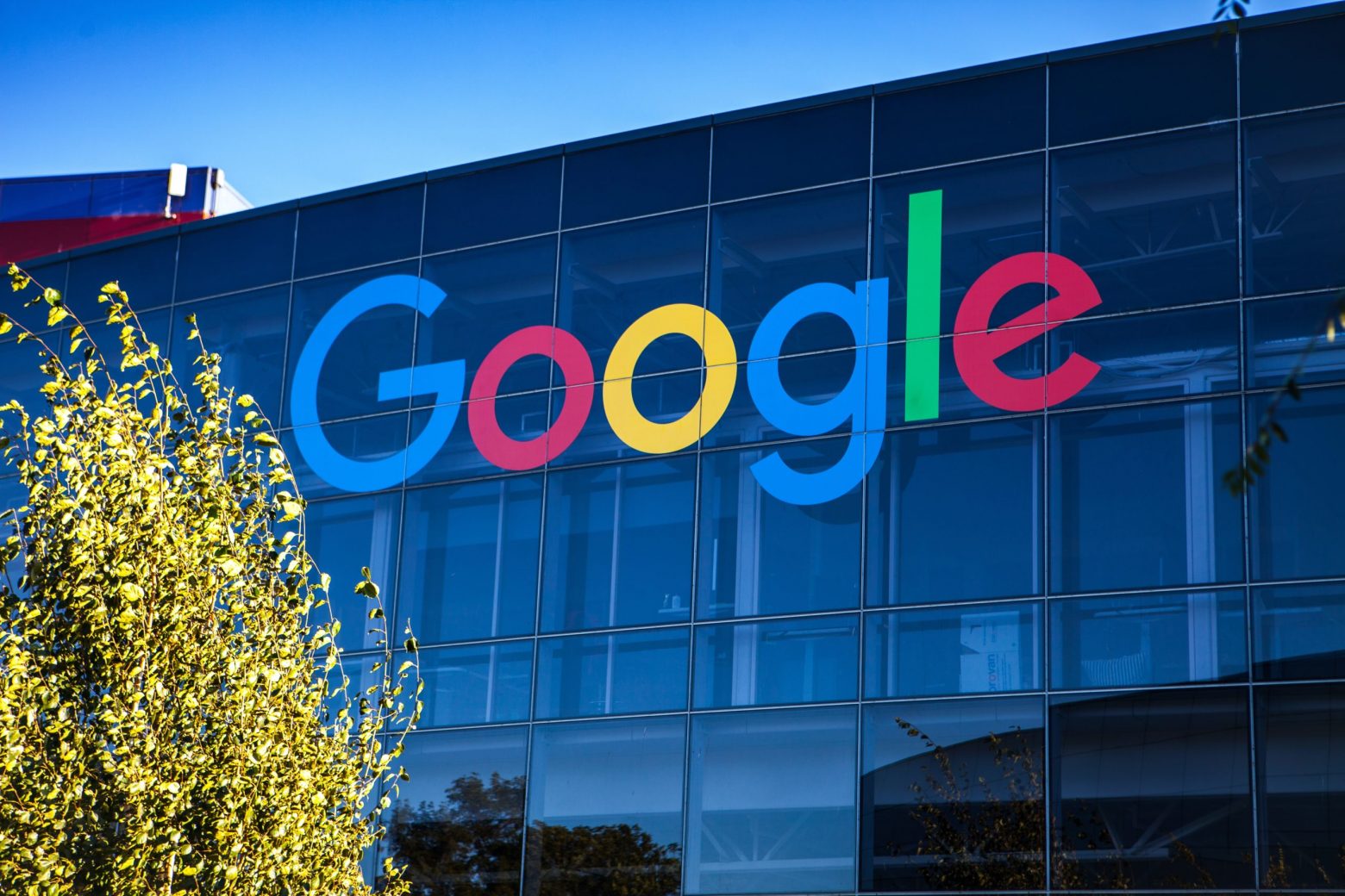 Μεγάλη επένδυση της Google στην Ελλάδα - Αύριο οι ανακοινώσεις