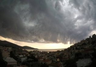 Καιρός: «Μεγάλη προσοχή τις επόμενες ώρες για καταιγίδες» συστήνει ο Αρναούτογλου