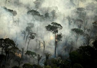 Αμαζόνιος: Καταστροφικό ρεκόρ δεκαετίας στις πυρκαγιές του Αυγούστου