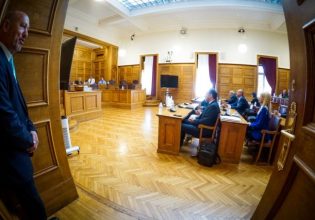 Εξεταστική Επιτροπή – Πηγές ΝΔ: Καμία πρόκληση από Κυρανάκη σε Τζανακόπουλο