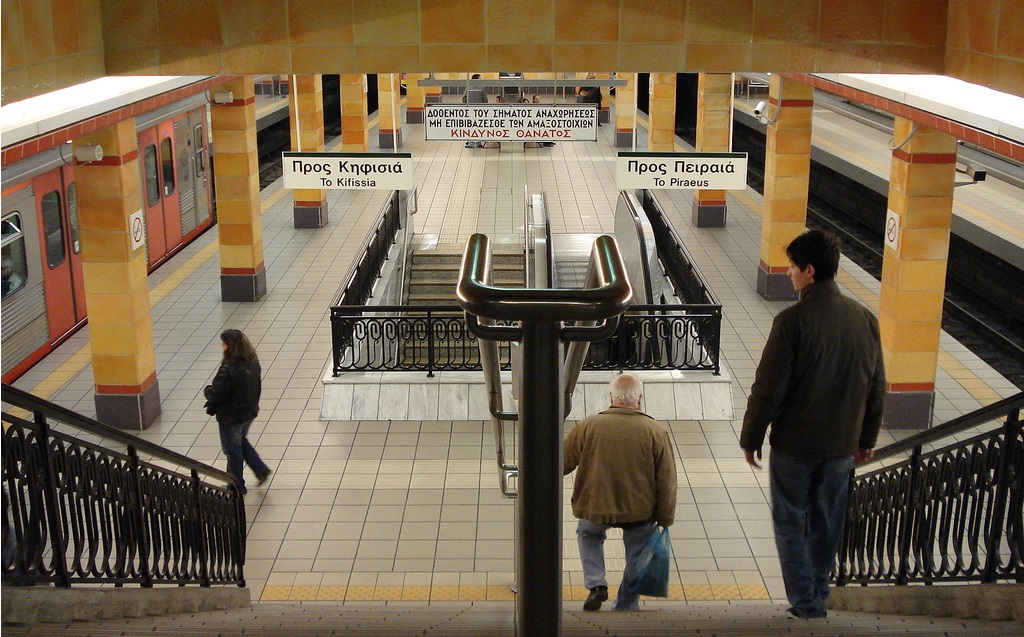 Απειλητικό τηλεφώνημα για βόμβα στο μετρό - Κλειστός ο σταθμός της Ομόνοιας