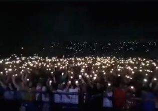 Τουρκία: Βίντεο με χιλιάδες νέους να τραγουδούν το «εμβατήριο της Σμύρνης» για τον Κεμάλ
