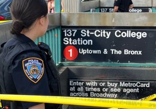 ΗΠΑ: Άγρια δολοφονία στο μετρό της Νέας Υόρκης – Τον μαχαίρωσε μέχρι θανάτου