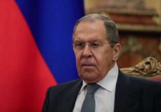 Λαβρόφ: Δεν απορρίπτουμε μία συνάντηση Πούτιν – Μπάιντεν στη συνάντηση των G20