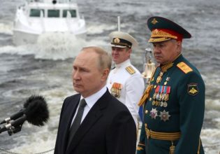 Ο Πούτιν κλιμακώνει, η Ευρώπη διστάζει