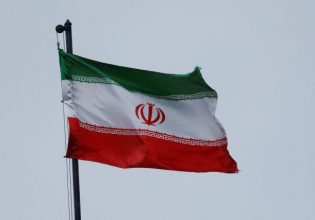 Ιράν: Πολύνεκρη επίθεση ενόπλων στο μαυσωλείο Σαχ Σεράγ – Συνελήφθησαν δύο από τους δράστες