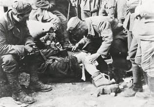 Πόλεμος 1940: Γιατροί και νοσηλευτές, το «άλλο» έπος των Ελλήνων