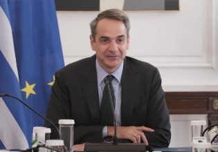 Μητσοτάκης: Ξεκινά το πρόγραμμα για προσιτή στέγη στους νέους και πιο ευάλωτους πολίτες