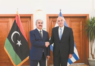Λιβύη: Πώς φτάσαμε στον διπλωματικό εκβιασμό και στη ρήξη για τα… μάτια της Τουρκίας