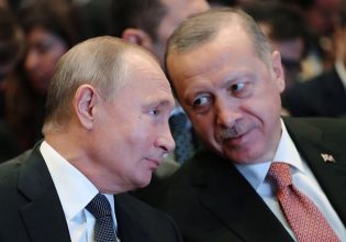 Τουρκία: Ο Ερντογάν πλέκει το εγκώμιο της σχέσης του με τον Πούτιν