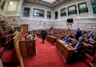 ΚΚΕ: Άμεση σύγκληση της επιτροπής Θεσμών και Διαφάνειας για τις υποκλοπές