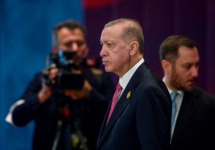 Τι καθυστερεί την χερσαία επιχείρηση της Τουρκίας στη βόρεια Συρία;