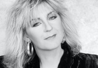 Πέθανε η τραγουδίστρια των Fleetwood Mac, Christine McVie