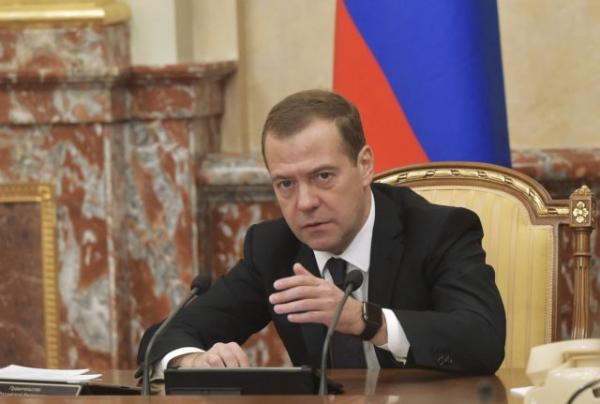 Μεντβέντεφ: Η Ρωσία δεν έχει ακόμα χρησιμοποιήσει όπλα μαζικής καταστροφής - Όλα στην ώρα τους