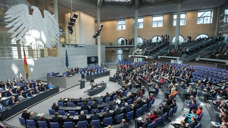Γερμανία: Εγκρίθηκε το νομοσχέδιο για επίδομα του πολίτη