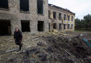 Πόλεμος στην Ουκρανία: Ο ΟΗΕ ζητά έρευνα για τα βίντεο με τουφεκισμούς Ρώσων αιχμαλώτων πολέμου