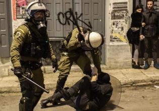 Αστυνομική βία: Νέα καταγγελία για βασανισμό μετανάστη στα ΑΤ Ομόνοιας και Εξαρχείων