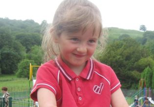 April Jones: Τα τελευταία λόγια στην 5χρονη – Το πτώμα της δεν βρέθηκε ποτέ