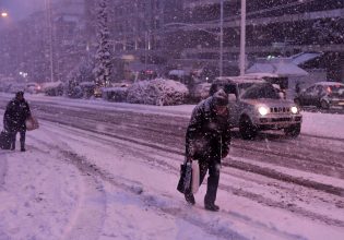 Τα Μερομήνια μίλησαν: Έρχονται «λευκά» Χριστούγεννα – Πού θα το στρώσει