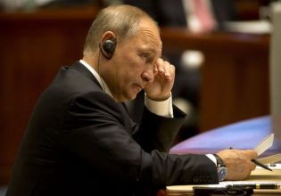 Ουκρανία: Για πρώτη φορά δημοσίως ο Πούτιν αποκαλεί «πόλεμο» την εισβολή