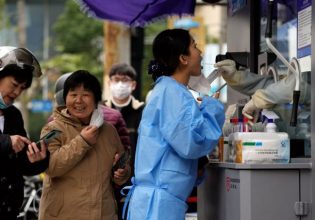 Κοροναϊός: Σαρωτικές αλλαγές στην Κίνα – Ανακοινώθηκε η χαλάρωση των μέτρων για την πανδημία
