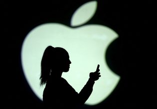 Apple: Βουτιά της χρηματιστηριακής αξίας κάτω από τα 2 τρισ. δολάρια