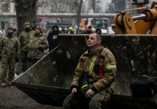 Ουκρανία: Ο απολογισμός από το ρωσικό πλήγμα στη Ντνίπρο αυξήθηκε σε τουλάχιστον 35 νεκρούς