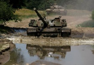 Πολωνία: Αποστολή 60 εκσυγχρονισμένων αρμάτων μάχης στην Ουκρανία επιπλέον από τα Leopards
