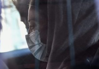 Σεπόλια – Λύτρας: Αποφασισμένη να συνεχίσει την απεργία πείνας η μητέρα της 12χρονης