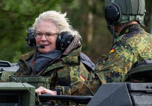 Γερμανία: Σάλος με το πρωτοχρονιάτικο μήνυμα της υπουργού Άμυνας για τον πόλεμο στην Ουκρανία