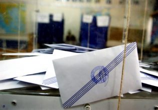 Το τετ α τετ Μητσοτάκη και Κουτσούμπα που επιβεβαίωσε το μήνα των εκλογών