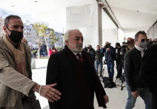 Κυβέρνηση και ΝΔ ζητούν απαντήσεις από τον ΣΥΡΙΖΑ για την υπόθεση Καλογρίτσα