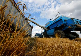 ΕΕ: Το 1/3 των εισαγωγών δημητριακών από Ουκρανία και Ρωσία το 2021