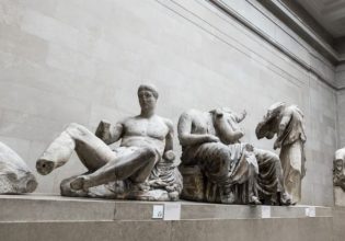 Οικονόμου: Στόχος μας να επιστρέψουν, να επανενωθούν τα γλυπτά του Παρθενώνα στο Μουσείο της Ακρόπολης